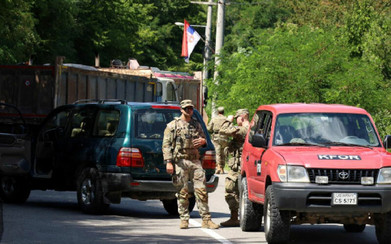 Balkanlar'da gerilim artıyor! ABD: Sırbistan, Kosova sınırına benzeri görülmemiş askeri yığınak yapıyor Balkanlar'da gerilim artıyor! ABD: Sırbistan, Kosova sınırına benzeri görülmemiş askeri yığınak yapıyor