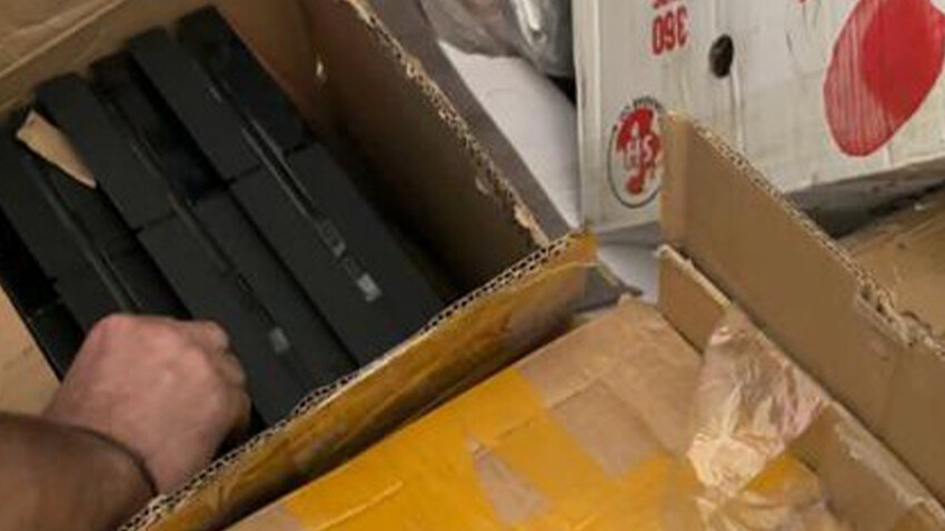 Ticaret Bakanlığı'ndan büyük operasyon! Habur ve Türkgözü kapılarında ele geçirildi: Tam 28 milyon değerinde  Ticaret Bakanlığı'ndan büyük operasyon! Habur ve Türkgözü kapılarında ele geçirildi: Tam 28 milyon değerinde