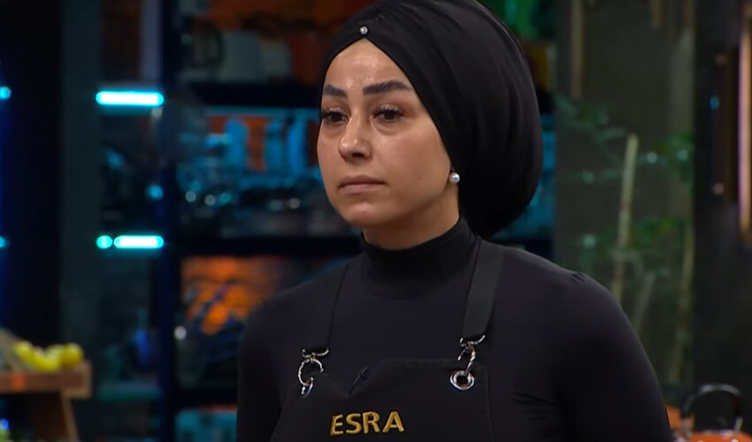 MasterChef Esra programa makyajsız çıktı… Doğal hali takipçilerini ikiye böldü MasterChef Esra programa makyajsız çıktı… Doğal hali takipçilerini ikiye böldü