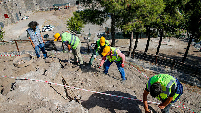 'Diyarbakır'ın kalbi'nde  9 bin yıllık kral yolu ortaya çıkarıldı