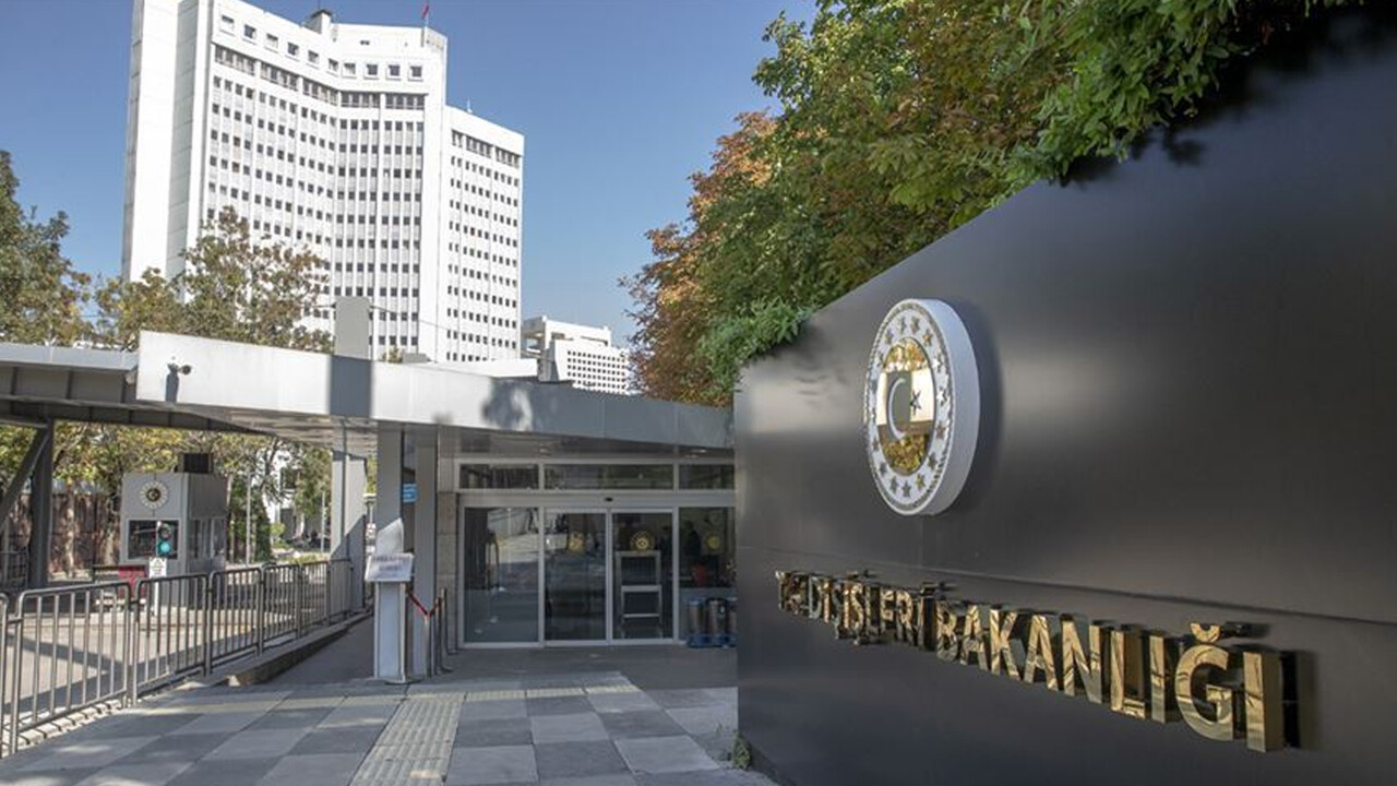 Dışişleri acı haberi duyurdu: Emekli büyükelçi hayatını kaybetti Dışişleri acı haberi duyurdu: Emekli büyükelçi hayatını kaybetti