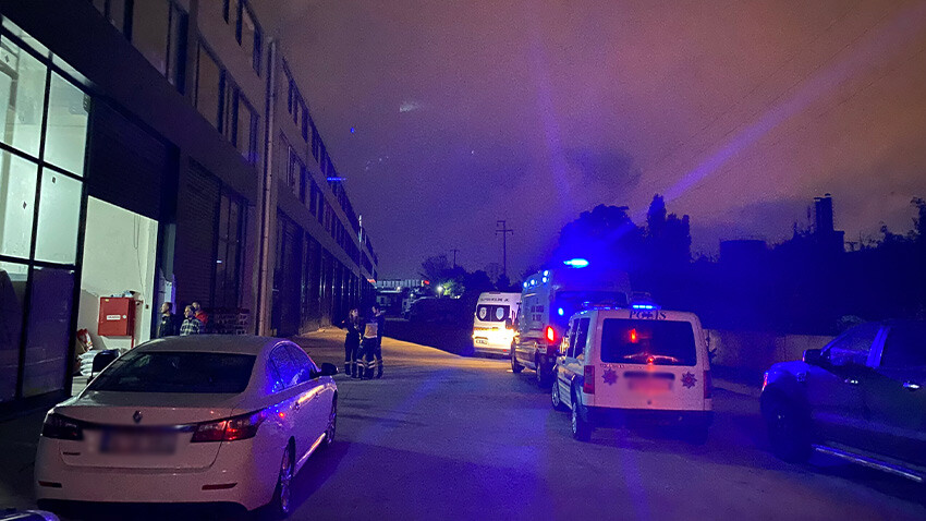 Deterjan imalathanesinde dehşete düşüren ölüm: Mikserin altında kaldı Deterjan imalathanesinde dehşete düşüren ölüm: Mikserin altında kaldı