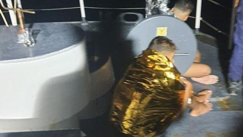 Aydın’da 56 düzensiz göçmen kurtarıldı Aydın’da 56 düzensiz göçmen kurtarıldı