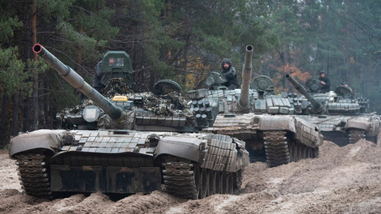 Savaşta böylesi görülmedi: Ukraynalı asker ele geçirdiği tankı çalıştıramayınca Ruslardan yardım istedi Savaşta böylesi görülmedi: Ukraynalı asker ele geçirdiği tankı çalıştıramayınca Ruslardan yardım istedi