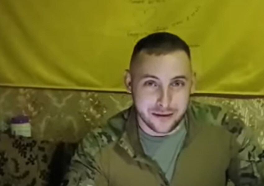 Savaşta böylesi görülmedi: Ukraynalı asker ele geçirdiği tankı çalıştıramayınca Ruslardan yardım istedi Ukraynalı asker Rus tank üreticisini trolledi