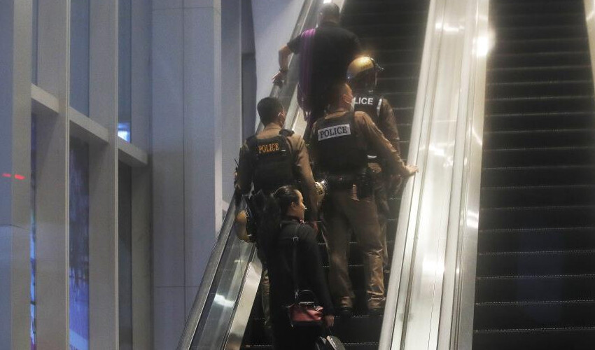 14 yaşındaki saldırgan AVM’yi kan gölüne çevirdi: 3 ölü 2 yaralı