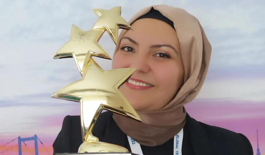 Tuba öğretmen gururlandırdı! Dünyanın en iyi 50 öğretmeni arasında Tuba öğretmen gururlandırdı! Dünyanın en iyi 50 öğretmeni arasında