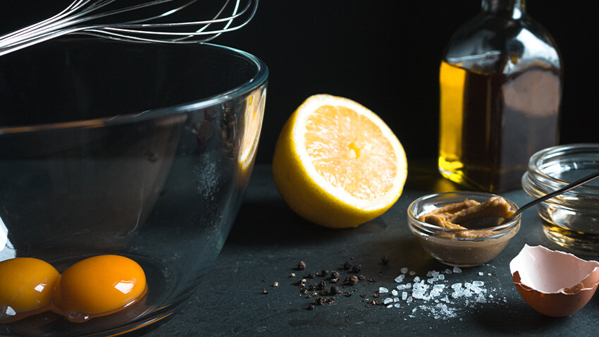 Kemik erimesine karşı en etkili doğal kür... Organları bile temizliyor: Tek yapmanız gereken yumurta kabuklarını çöpe atmamak