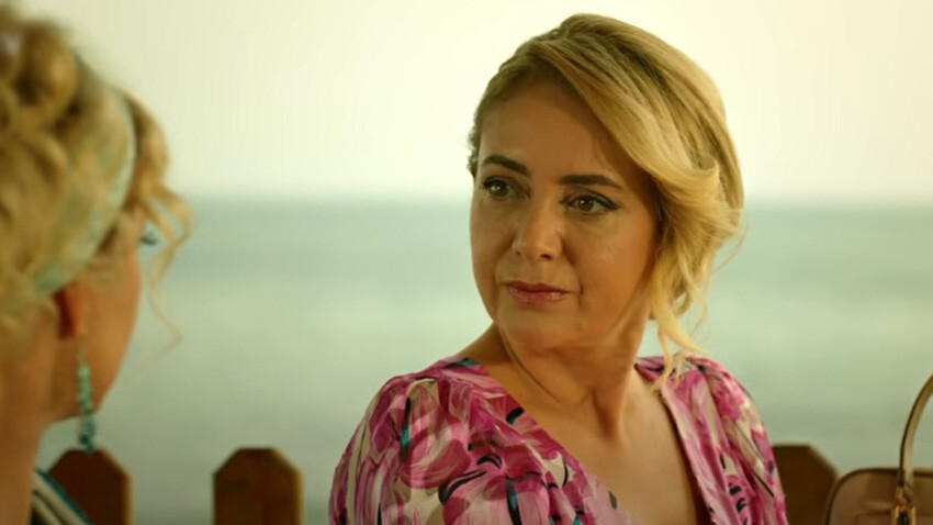 Kızılcık Şerbeti'nin Pembe'si sarışın haliyle herkesi şaşırttı! Görüntüsüyle Alev'e taş çıkarttı Kızılcık Şerbeti'nin Pembe'si sarışın haliyle herkesi şaşırttı! Görüntüsüyle Alev'e taş çıkarttı