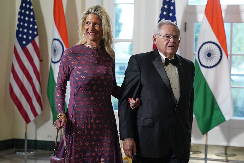 Türkiye karşıtı ABD’li senatör Bob Menendez'in eşi hakkındaki gerçek ortaya çıktı: Ölüme sebep oldu Türkiye karşıtı ABD’li senatör Bob Menendez'in eşi hakkındaki gerçek ortaya çıktı: Ölüme sebep oldu