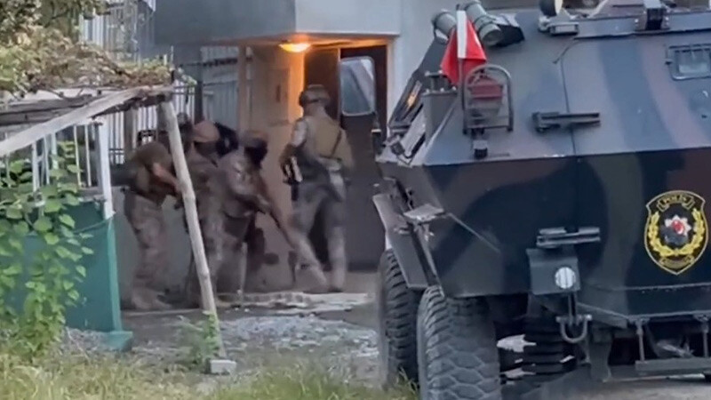 kahramanlar- gözaltı