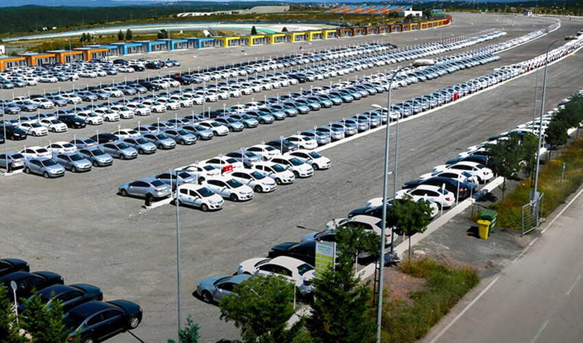 Sıfır araç kampanyalarının ardı arkası kesilmiyor, indirim üstüne indirim geliyor.. İkinci el otomobillere de yansıyacak