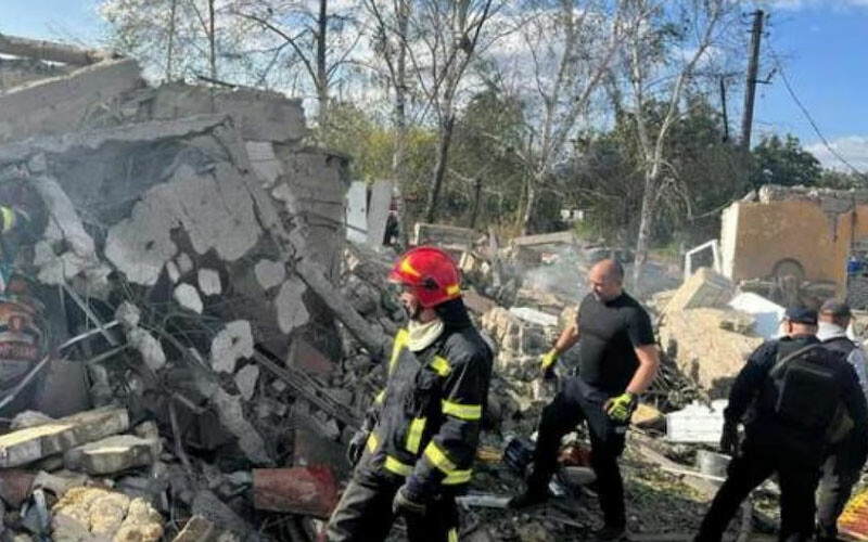 Son dakika: Rusya, Ukrayna’da katliam yaptı! Kupyansk’ta sivil tesisi vurdu: 49 kişi hayatını kaybetti Son dakika: Rusya, Ukrayna’da katliam yaptı! Kupyansk’ta sivil tesisi vurdu: 49 kişi hayatını kaybetti
