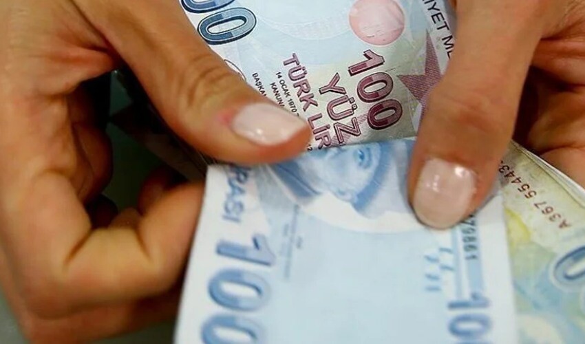 Emekliye Cumhuriyet Bayramı ikramiyesi 5000 TL verilecek mi? İlk kez açıklama geldi! Emeklilere Cumhuriyet Bayramı ikramiyesi 2023 - 2. Resim