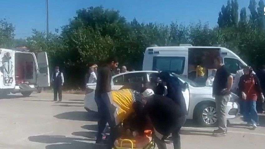 Çorum'da dehşet dolu kaza: 2 ölü, 2 yaralı Çorum'da dehşet dolu kaza: 2 ölü, 2 yaralı