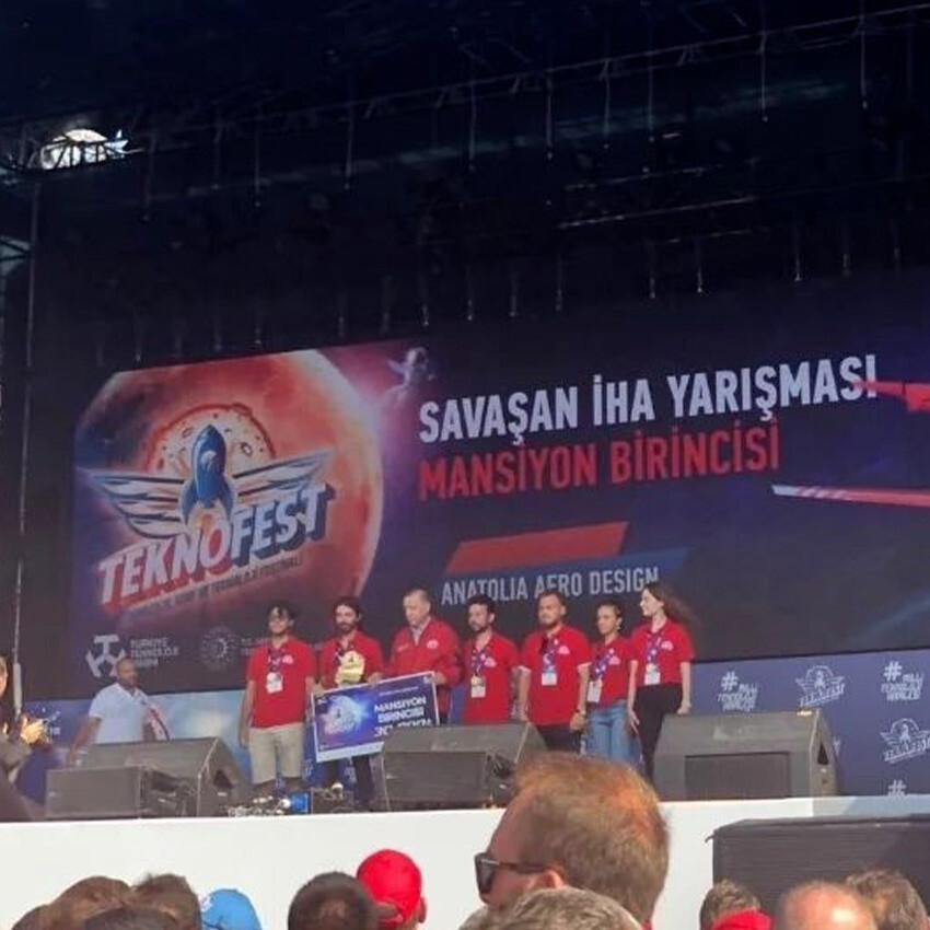 Eskişehir'de okuyan gençler yaptıkları yerli İHA'yla isimlerini dünyaya duyurdu teknofest