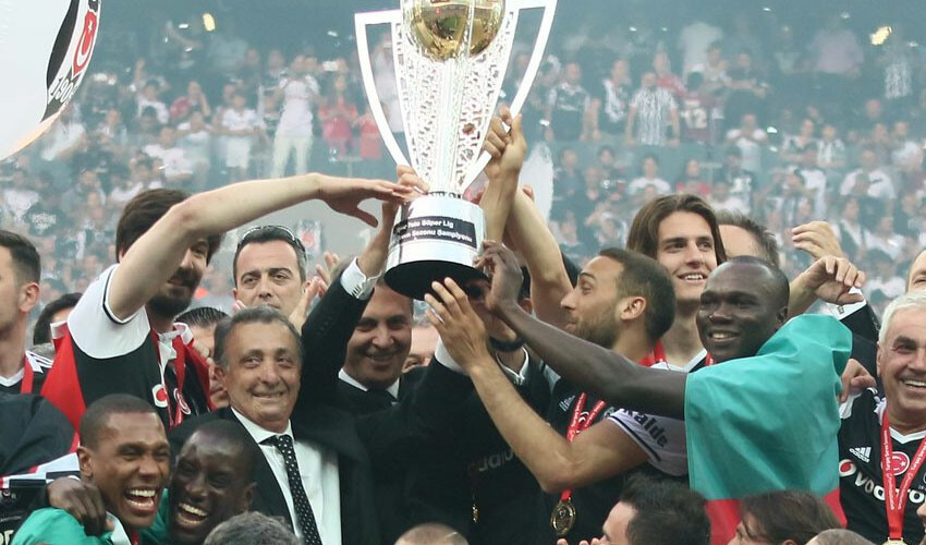 Fikret Orman'dan adaylık açıklaması! Beşiktaş'ta yeni dönem başlıyor