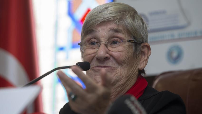 'Meyve mi sebze mi?' tartışmaları sürüyor.. Güz hasadı başladı, çiftçi fiyatlardan memnun 'Meyve mi sebze mi?' tartışmaları sürüyor.. Güz hasadı başladı, çiftçi fiyatlardan memnun - 4. Resim