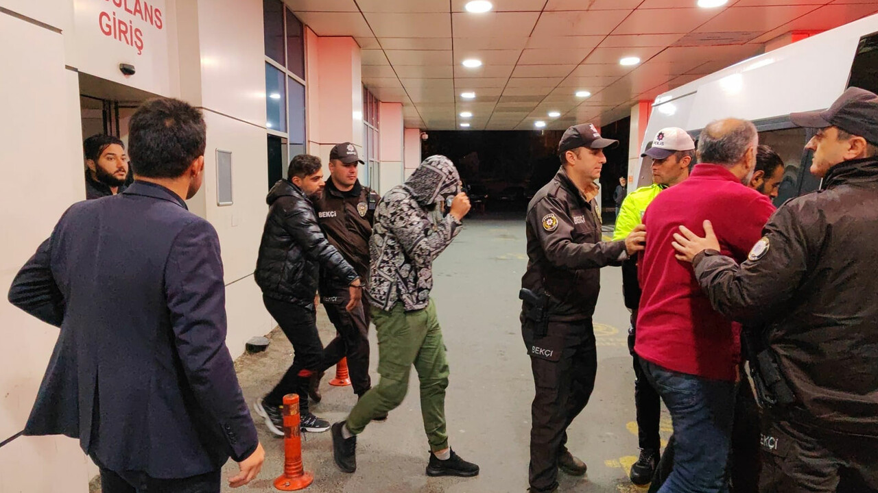 Tekirdağ'da çok sayıda göçmen yakalandı Tekirdağ'da çok sayıda göçmen yakalandı