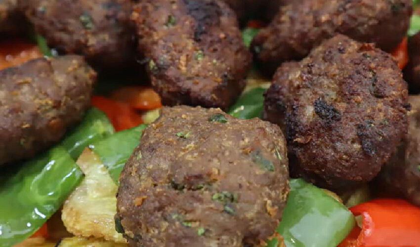 Canan Karatay önerdi! Köftenin lezzetini 8’e katlayan o malzemeyi seven de var sevmeyen de... - 2. Resim