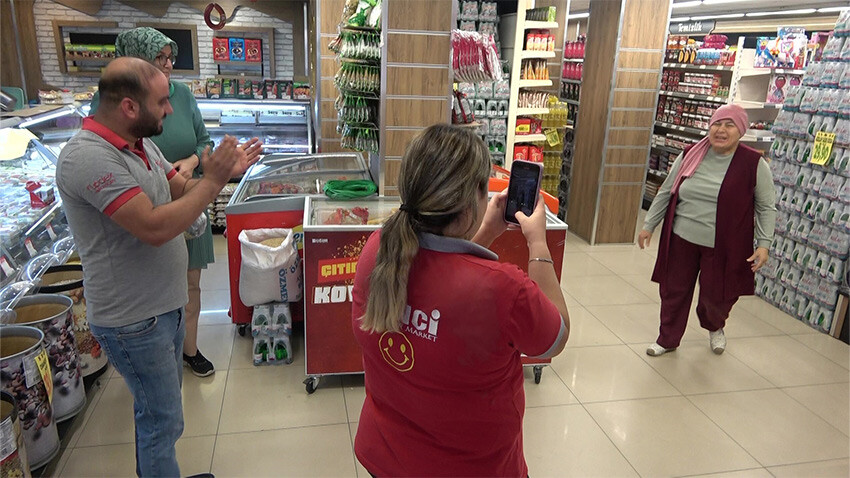 Nimet Hoca'dan markette en sevilen şarkılarla dans şovu! Bomba gibi geri döndü