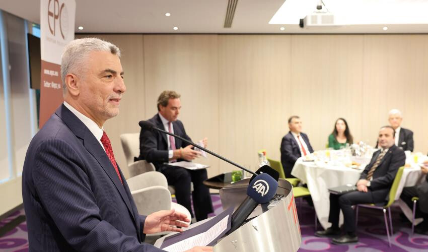Bakan Bolat’tan, Gümrük Birliği'nin güncellenmesi çağrısı Bakan Bolat’tan, Gümrük Birliği'nin güncellenmesi çağrısı