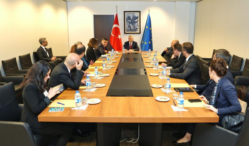 Bakan Bolat’tan, Gümrük Birliği'nin güncellenmesi çağrısı Bakan Bolat’tan, Gümrük Birliği'nin güncellenmesi çağrısı