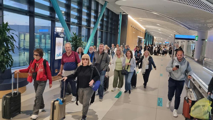 İsrail'den kalkan son uçaklar İstanbul'a indi