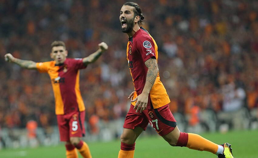 Galatasaray'da yıldız oyuncunun bileti kesildi: Okan Buruk'tan sürpriz karar galatasaray'da sergio oliveira'nın bileti kesildi