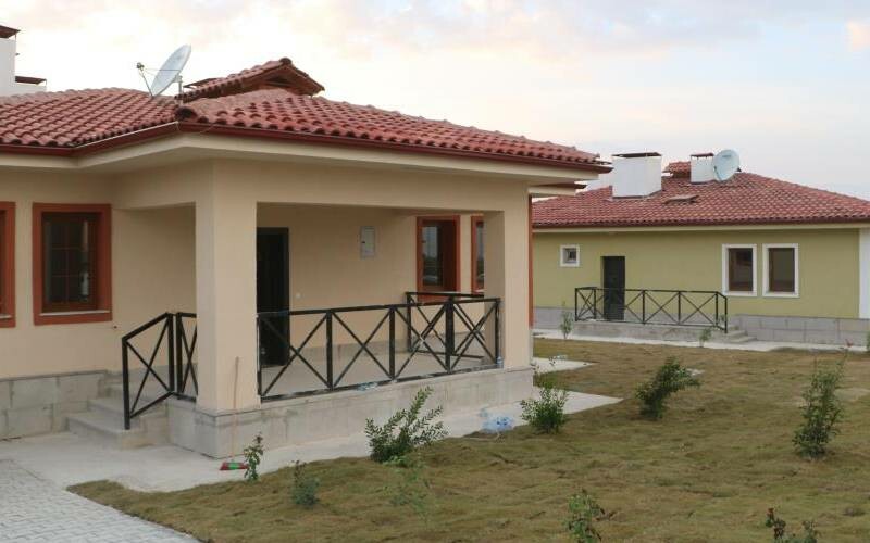Bakan Özhaseki tarih verdi: Köy evleri depremzedelere teslim ediyor Bakan Özhaseki tarih verdi: Köy evleri depremzedelere teslim ediyor