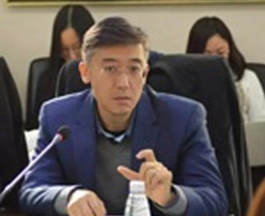 Çinli akademisyen Shou Huisheng