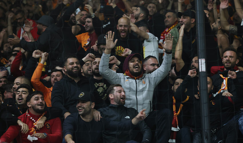 Manchester United'dan Galatasaray açıklaması! İngilizler iddiaları doğruladı galatasaray