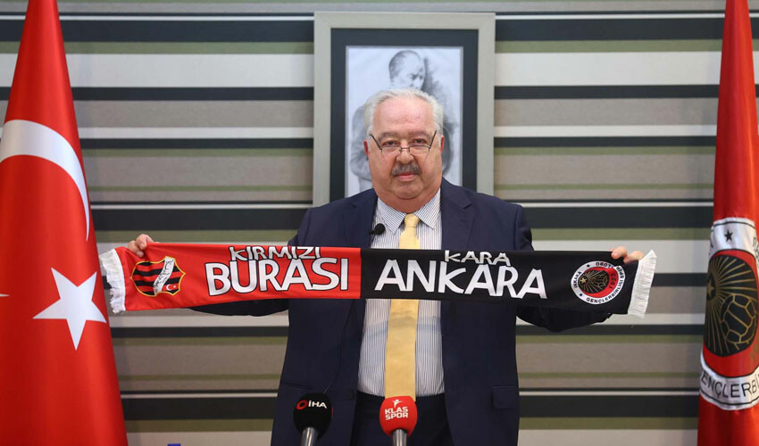 Niyazi Akdaş