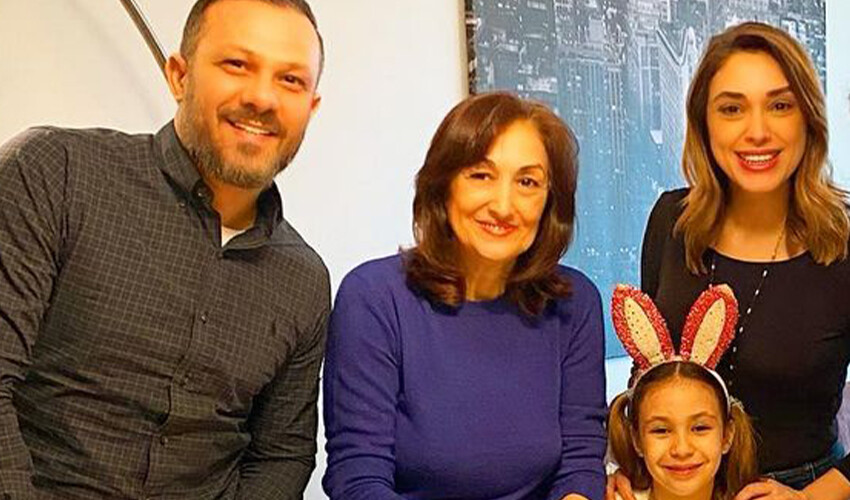 Zuhal Topal ve annesi filtre kullananları ti’ye aldı: Güzellik yarışmasına katılmamız lazım Zuhal Topal ve annesi Gülay Topal