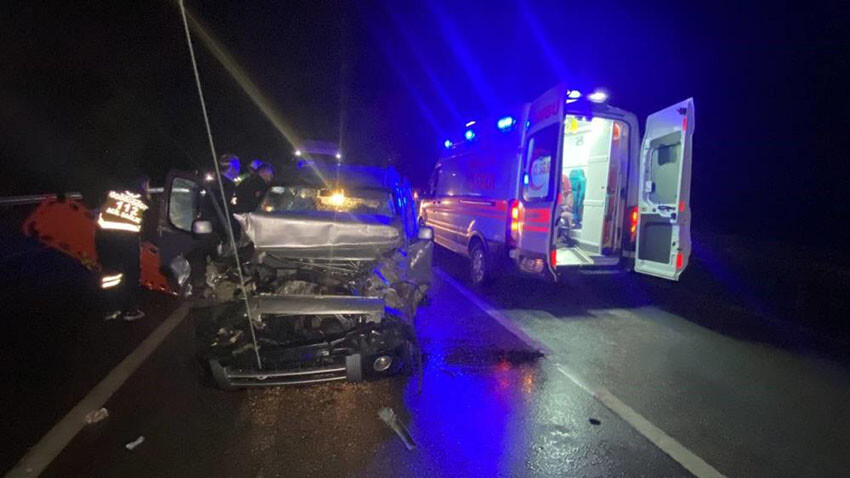 Kocaeli'de zincirleme kaza: 26 araç birbirine girdi, 13 kişi yaralandı