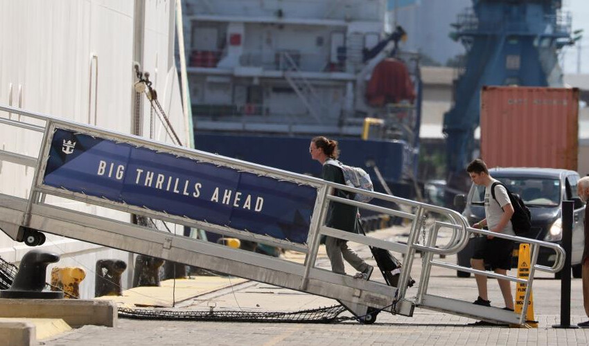 ABD, İsrail'deki vatandaşlarını tahliye ediyor