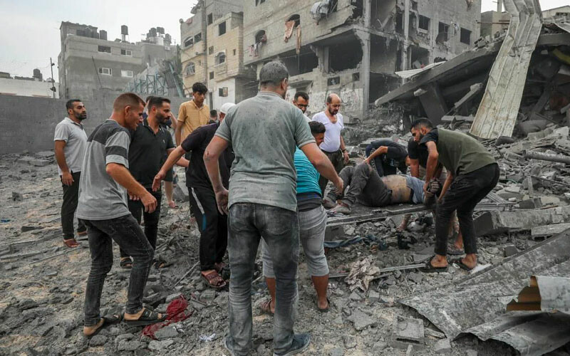 Bölgesel savaş endişesi! Gazze'yi vuran İsrail'den ültimatom: Lübnan'ı yok ederiz Bölgesel savaş endişesi! Gazze'yi vuran İsrail'den ültimatom: Lübnan'ı yok ederiz