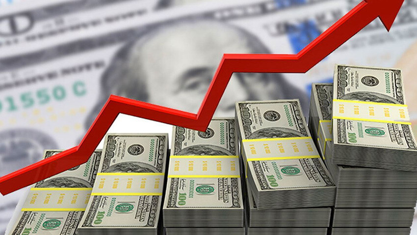 Dolar adım adım zirveye koşuyor