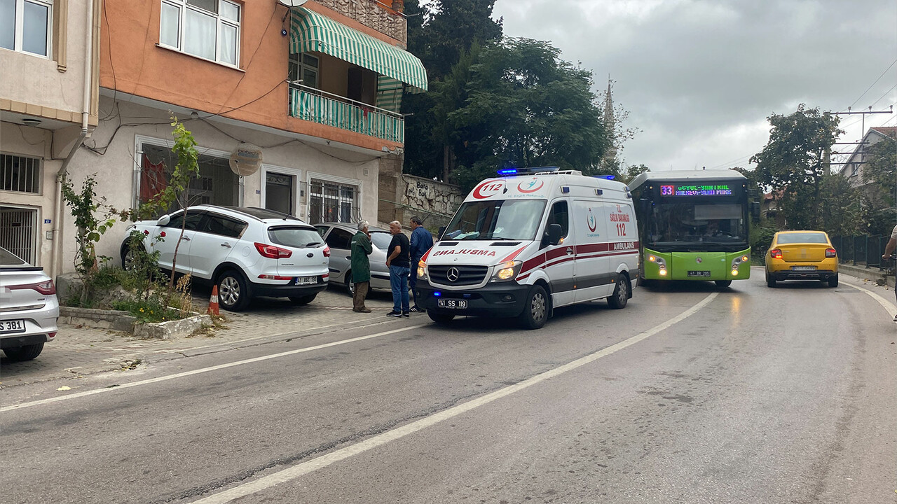Yaşlı adamın esrarengiz ölümü: Eve giren yakınları şoke oldu