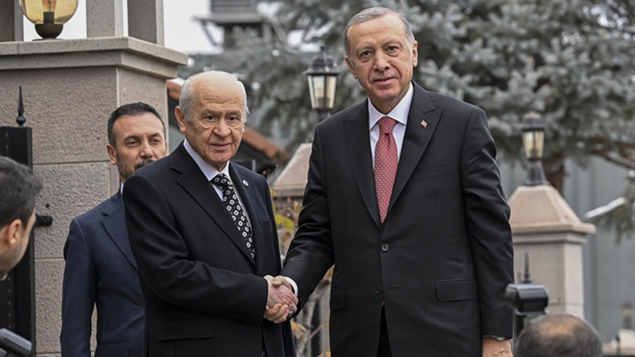 AK Parti ve MHP'den 'koçbaşları' zirvesi: Sözünü tutan listede yer alacak AK Parti ve MHP'den 'koçbaşları' zirvesi: Sözünü tutan listede yer alacak