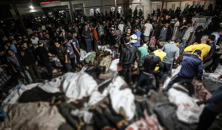 Son dakika... İsrail Gazze'de hastaneyi vurdu! Yüzlerce kişi hayatını kaybetti Son dakika... İsrail Gazze'de hastaneyi vurdu! Yüzlerce kişi hayatını kaybetti