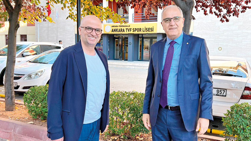 Voleybol Federasyonu Başkanı Mehmet Akif Üstündağ