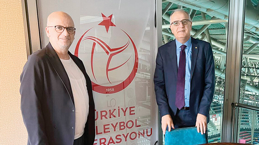 Voleybol Federasyonu Başkanı Mehmet Akif Üstündağ