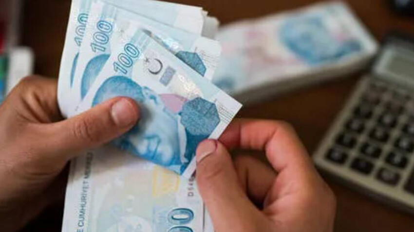 Memura Ocak ayında ek gelir müjdesi: Fazla mesai ücreti ciddi oranda yükselecek Memura Ocak ayında ek gelir müjdesi: Fazla mesai ücreti ciddi oranda yükselecek
