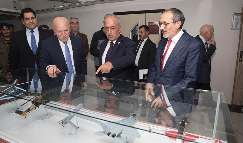 Atatürk Üniversitesi ve TUSAŞ anlaştı: Hidrojen ve yakıt pilleri çalışmaları başlayacak atatürk üniversitesi hidrojen laboratuvarı
