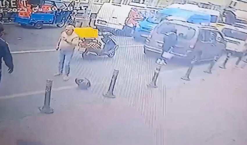 Bıçak çekti diye meydan dayağı! Beşiktaş'ta evire çevire dövdü