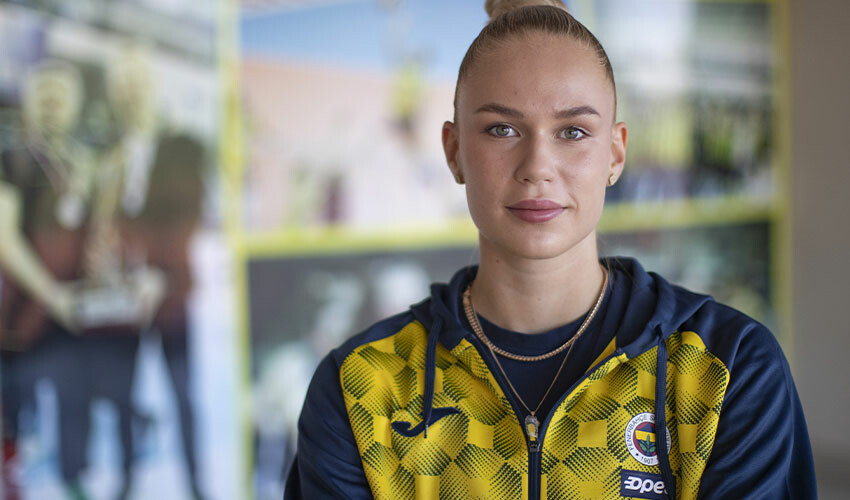 Fenerbahçe'nin yıldızı Arina Fedorovtseva: Modellik ve reklam tekliflerine açığım Arina Fedorovtseva