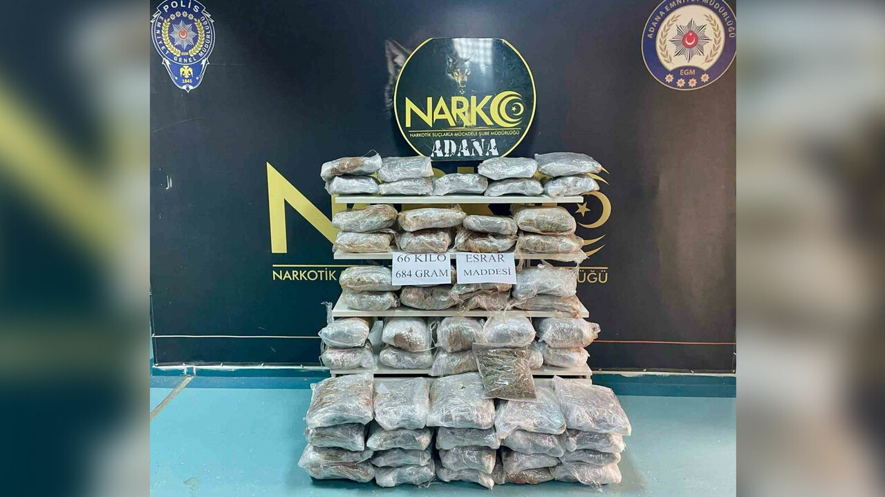 Köpekler kokuyu aldı, ekipler harekete geçti: Onlarca kilo uyuşturucu yakalandı