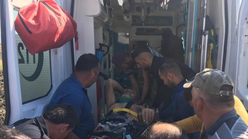 Burdur’da feci olay! Tarla sürerken traktörden düşen çiftçi tekerinin altında kaldı Burdur’da feci olay! Tarla sürerken traktörden düşen çiftçi tekerinin altında kaldı