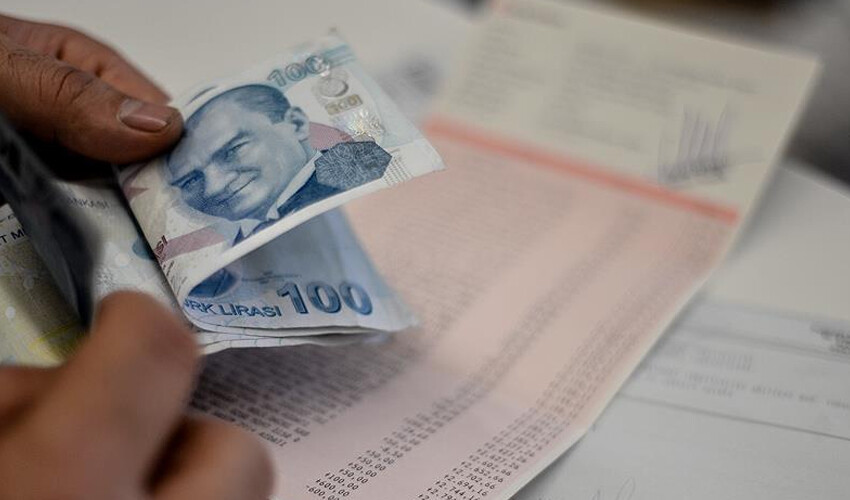 Emeklilikte EYT'nin ardından yeni adım: Aylık bağlama sistemi değişiyor Emeklilikte EYT'nin ardından yeni adım: Aylık bağlama sistemi değişiyor